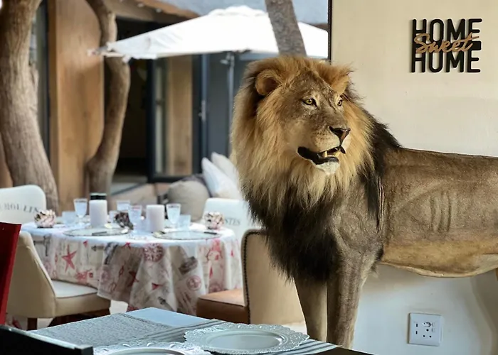 Simba Safaris African Pride Exotic Lodge